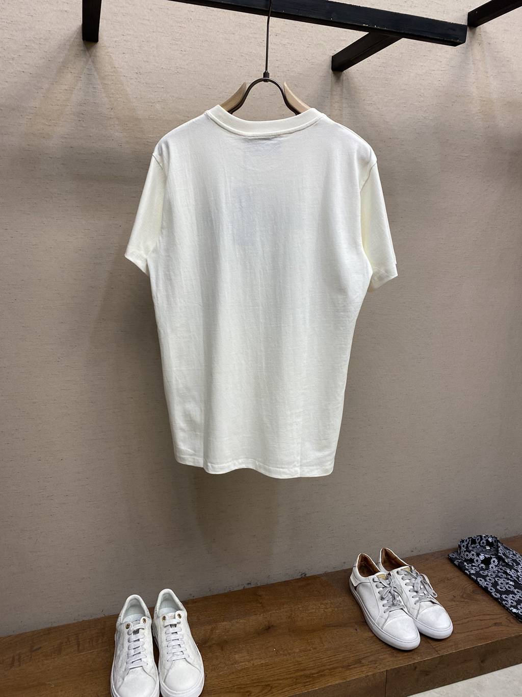 Gv*c* T-shirt